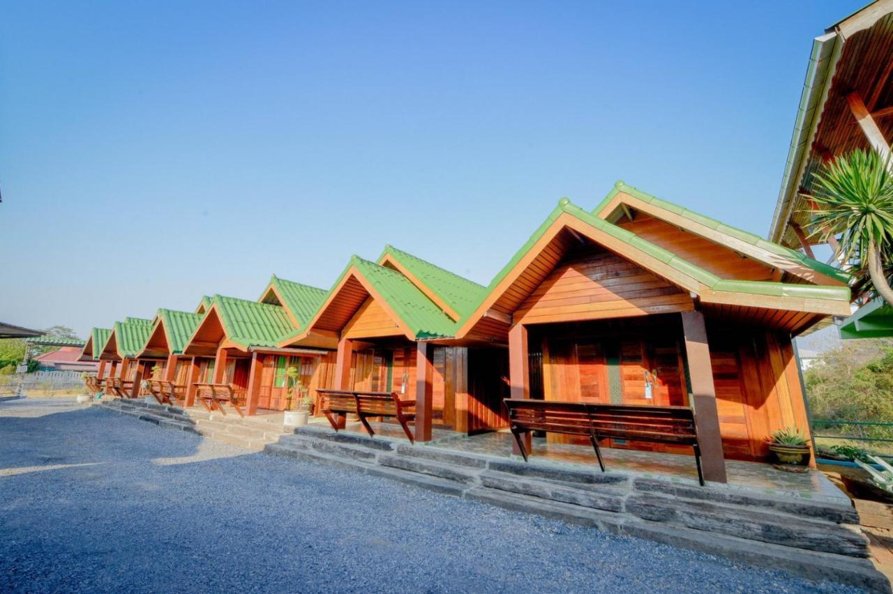 Mrk Resort & Massage Lop Buri 外观 照片