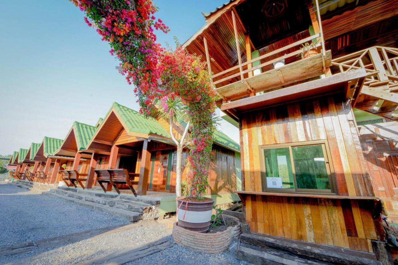 Mrk Resort & Massage Lop Buri 外观 照片