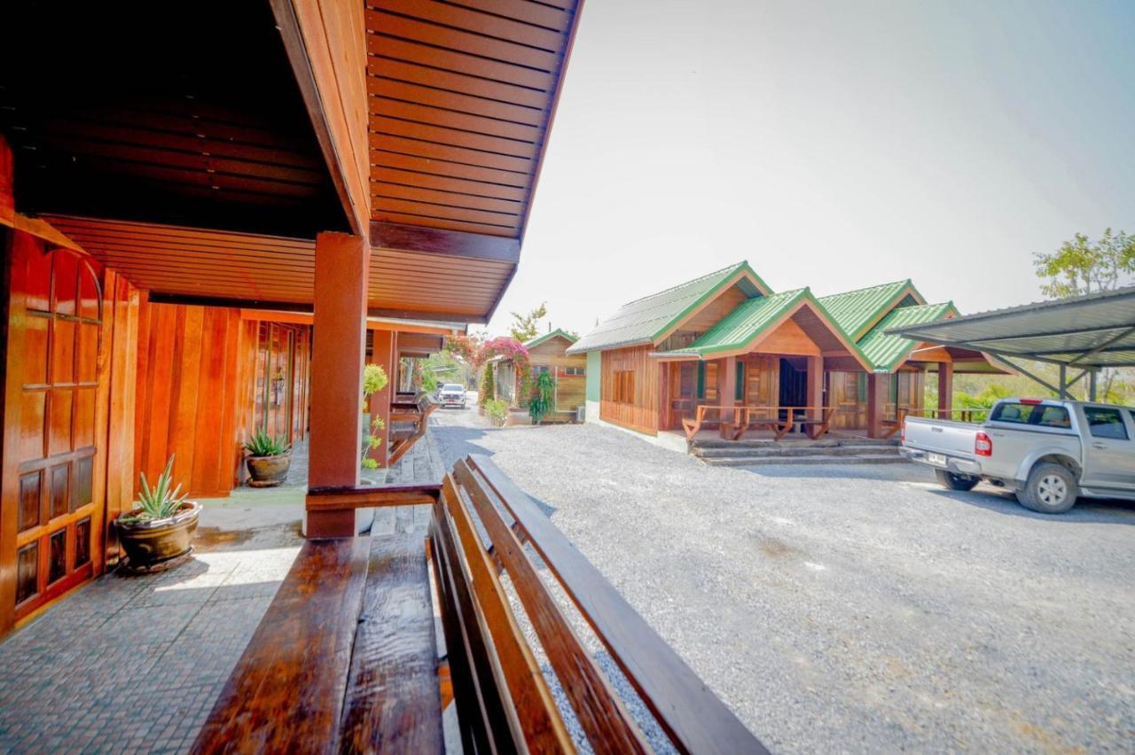 Mrk Resort & Massage Lop Buri 外观 照片